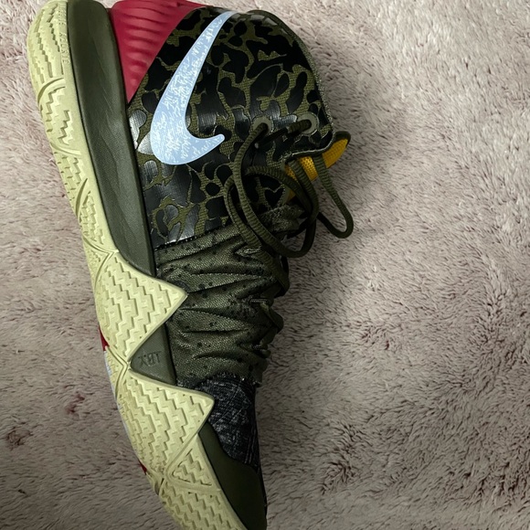 Mismatch kyrie 5s - Picture 7 of 10
